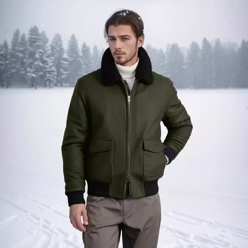 Herren Pilotjacke im Fliegerstil mit Teddykragen, Zwei‑Wege‑Reißverschluss und aufgesetzten Klappentaschen Drune