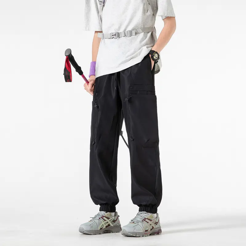 Herren Technische Cargo-Jogginghose mit elastischem Tunnelzugbund und multifunktionalen Klapptaschen Drune