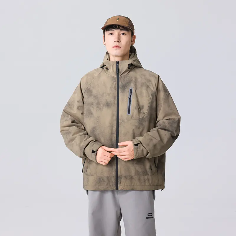 Herren Technische Regenjacke mit Kapuze wasserdichter Shell und reflektierender Brusttasche Drune