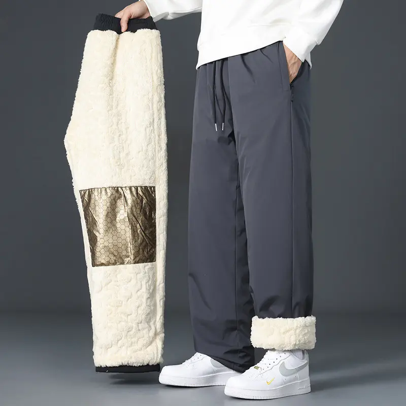 Herren Urbaner Fleece-Overalls mit praktischem Reißverschluss
