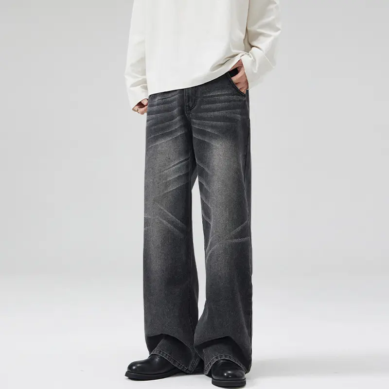 Herren Weite Denim-Jeans im Retro-Workwear-Look mit markanten Whisker- und Faltenakzenten Drune
