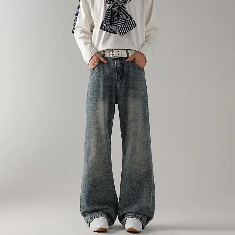 Herren Weite Schlagjeans aus gewaschenem Denim mit dezenten Fade-Effekten Drune