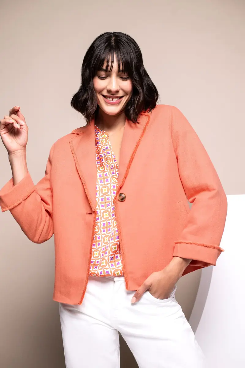 Kastenjacke mit Fransendetails