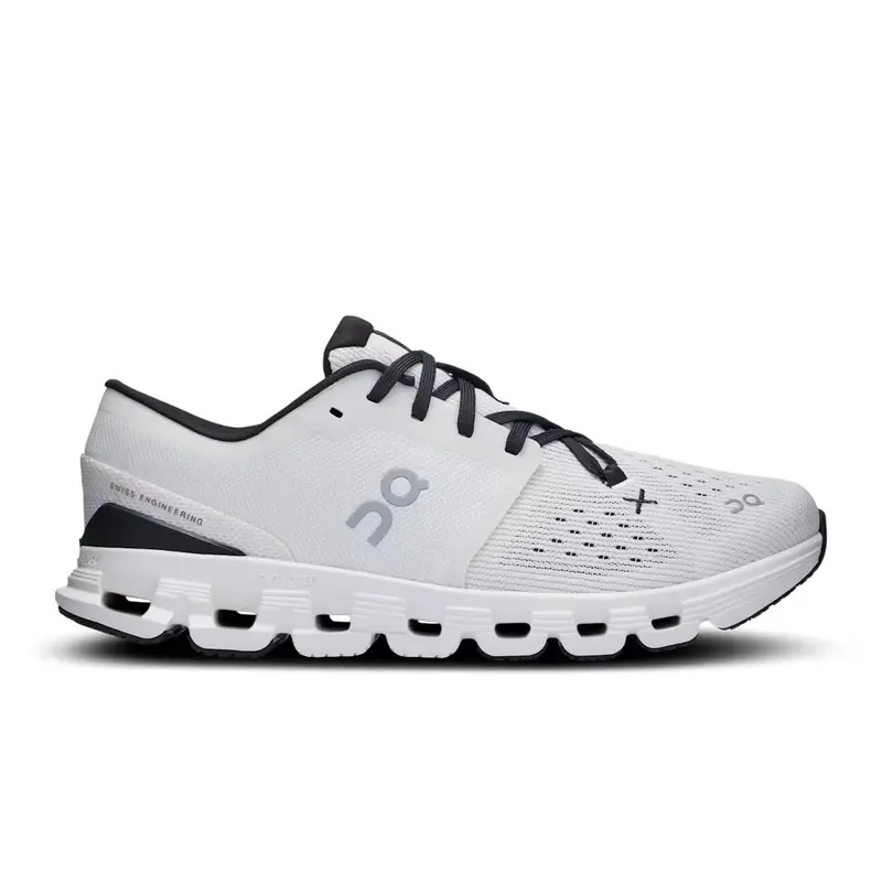 ON Herren Joggingschuhe Cloud X 4 Ivory/ Black