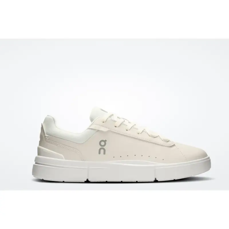 ON The Roger Advantage Women ivory ivory