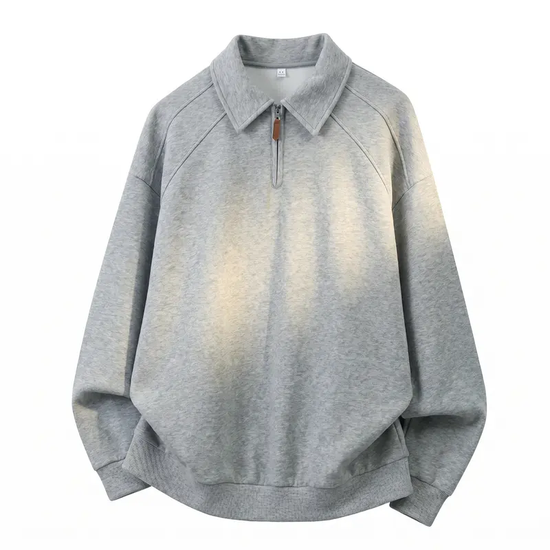 Unisex Relaxed-Sweatshirt im Polo-Look mit Polo‑Kragen, kurzem Reißverschluss und Raglanärmeln Drune
