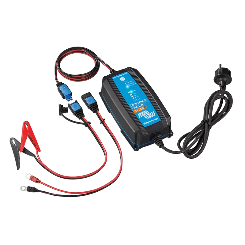 Victron Blue Smart IP65 Batterieladegerät Bluetooth 24/8 +DC Kabel