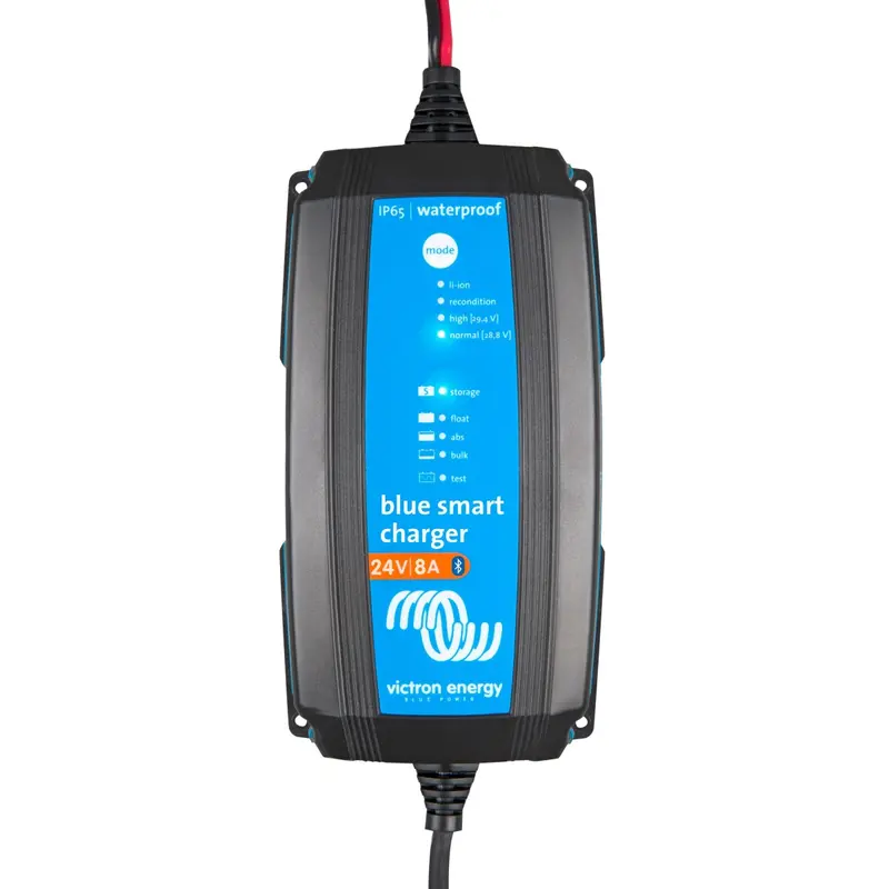 Victron Blue Smart IP65 Charger 24V/8A/230V 7/16 Retail