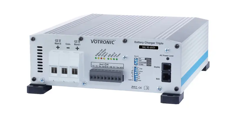 Votronic Battery Charger VAC 45-10/25 Triple - 0664