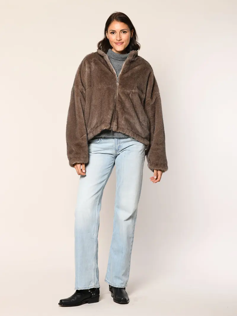 Webpelz Jacke mit Kapuze